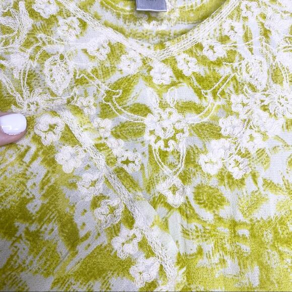 Y2K Chico’s embroidered Floral Long Sleeve Blouse size Medium - Picture 3 of 4